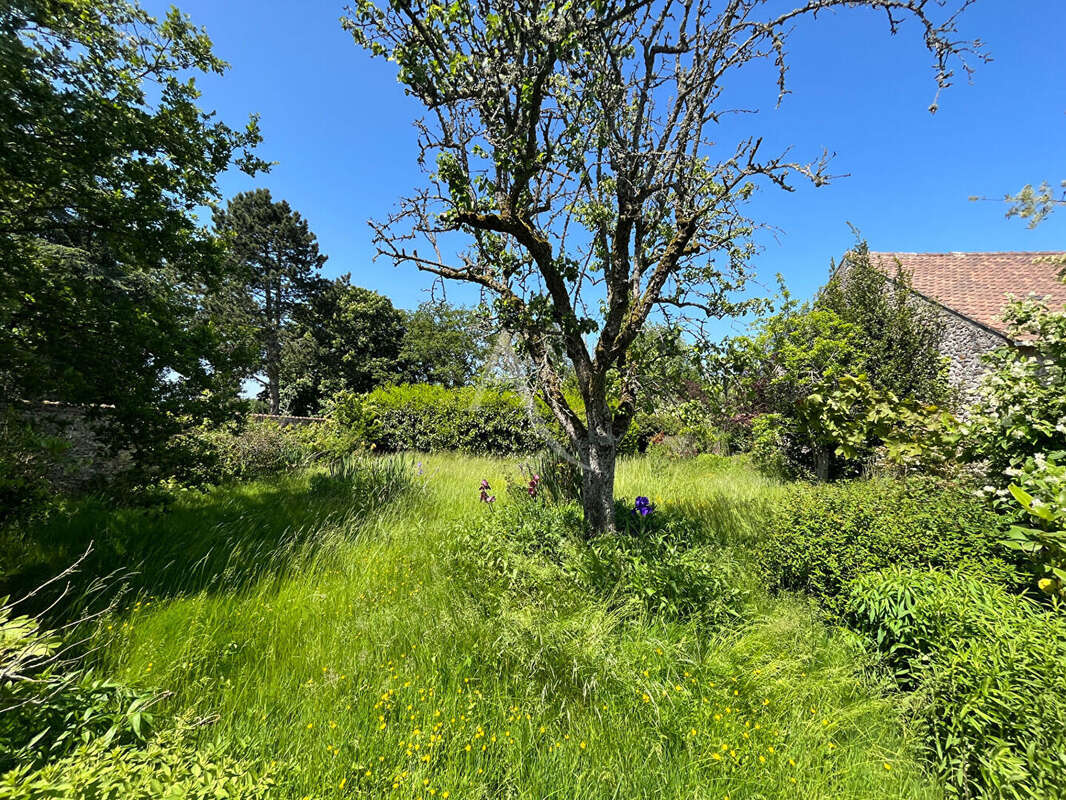 Village proche de Dourdan - Longère aux beaux volumes ! - photo 17