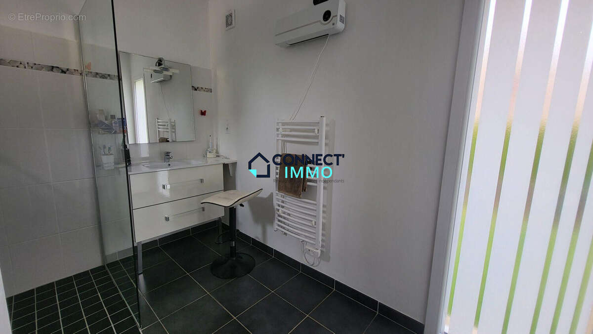 Maison 95 m² à Begard  - photo 5
