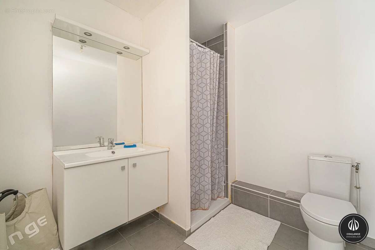 Appartement à MARSEILLE-8E