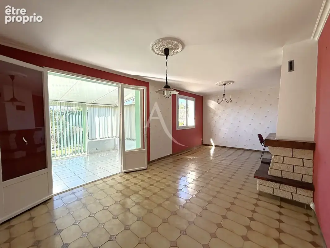 Maison Saint Georges De Pointindoux  5 pièce(s) - 99 m² - photo 5