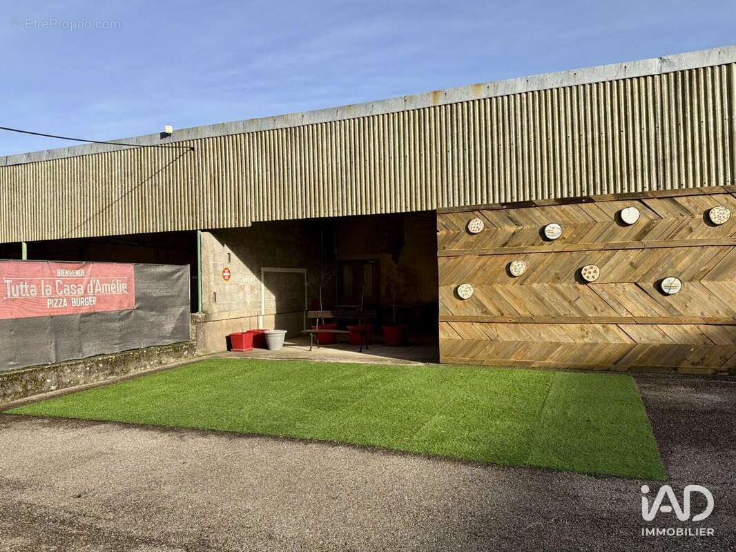 Photo 7 - Commerce à AVRICOURT