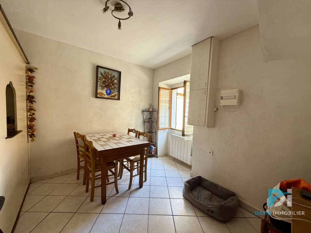 Maison à FLORENSAC