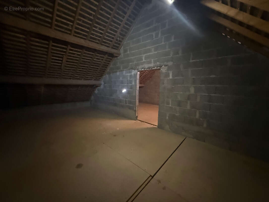 Maison à LE POULIGUEN