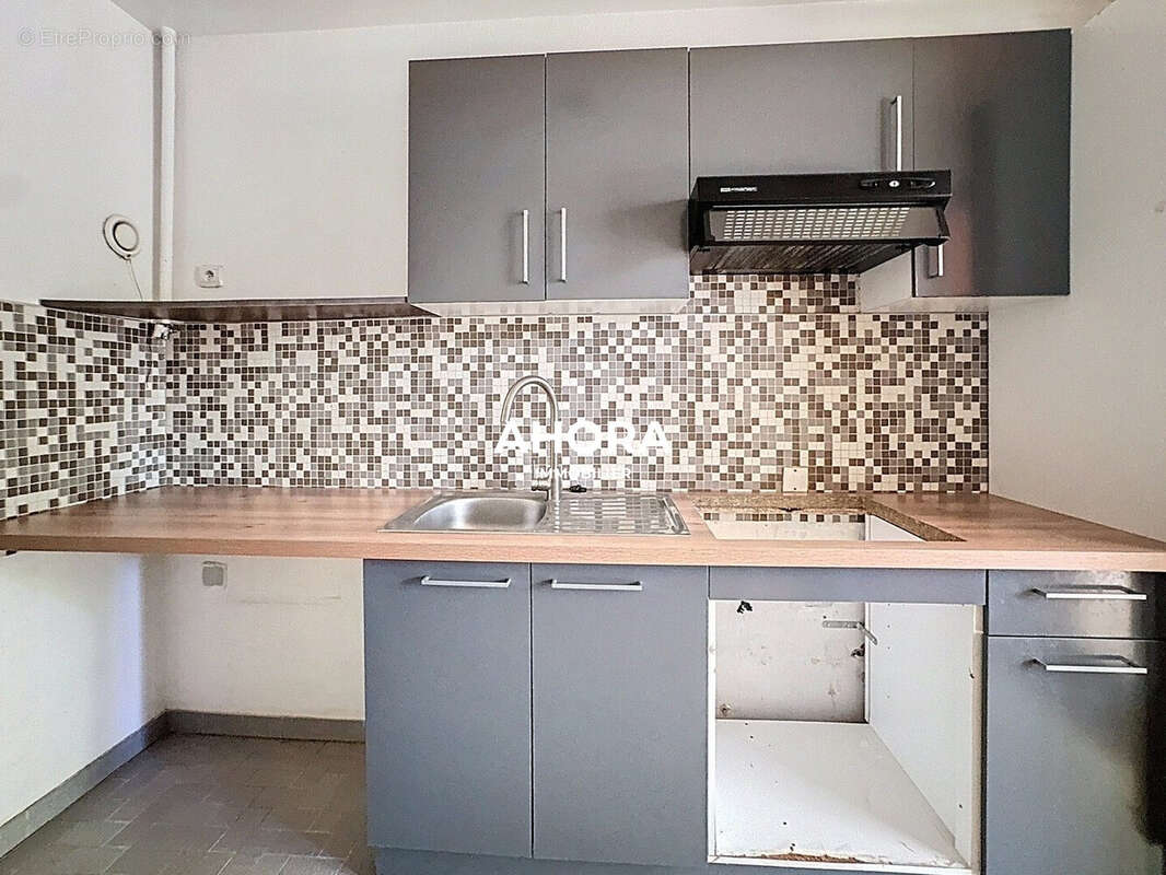 Appartement à MARSEILLE-9E