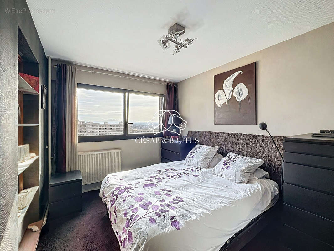 Appartement à CALUIRE-ET-CUIRE