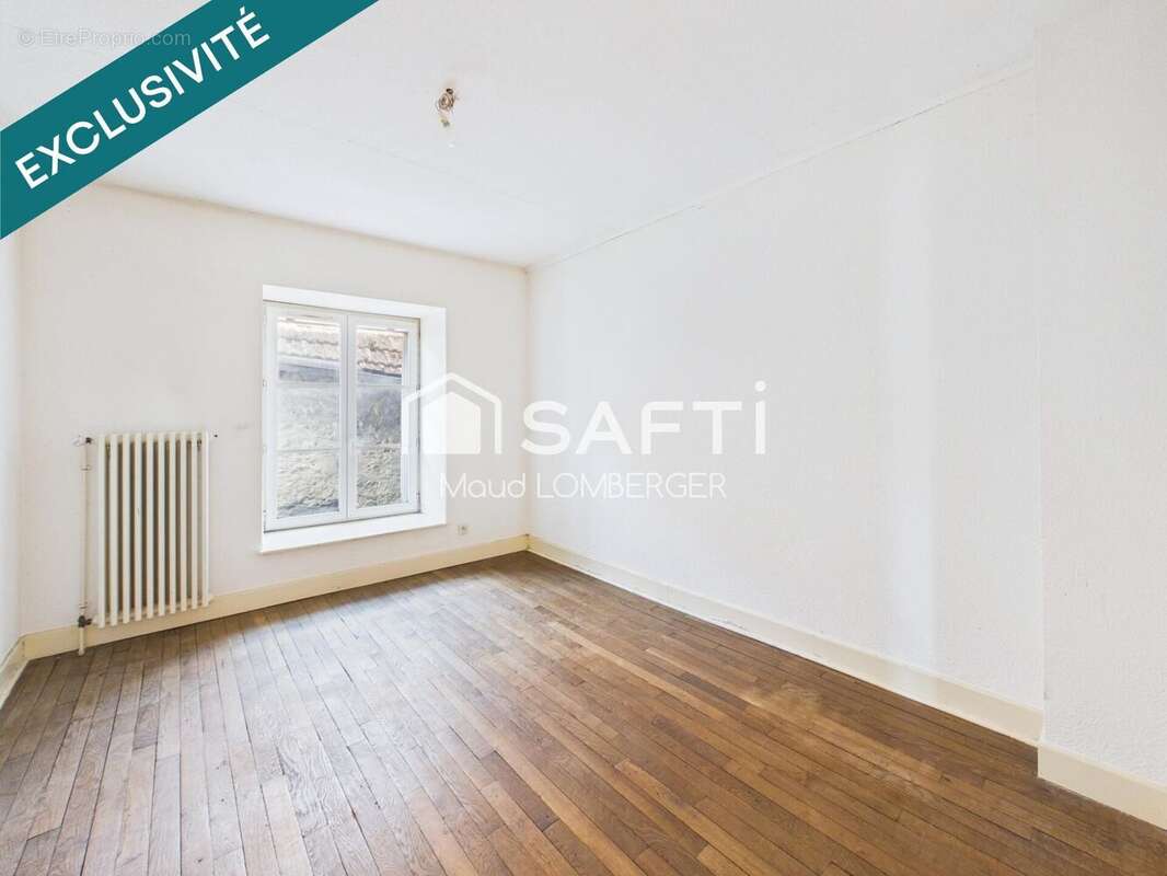 Maison 165 m² à Beaujeu-Saint-Vallier-Pierrejux-Et-Quitteur  - photo 9