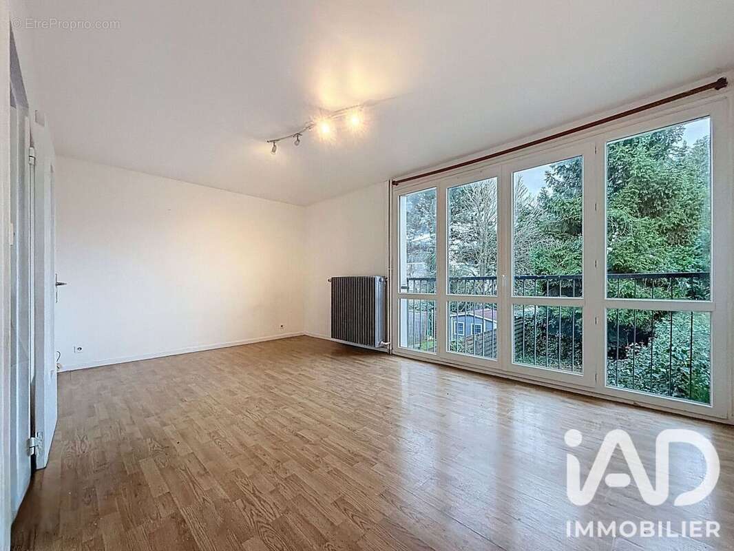 Maison 85 m² à Pontault-Combault  - photo 2