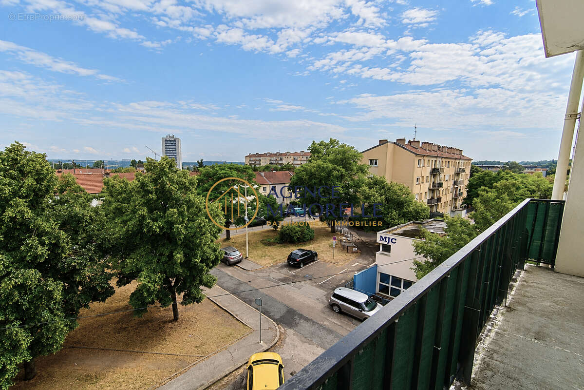 Nancy Boufflers T5 lumineux avec balcons - photo 3