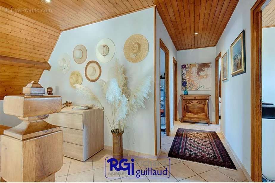 Maison à LES ABRETS