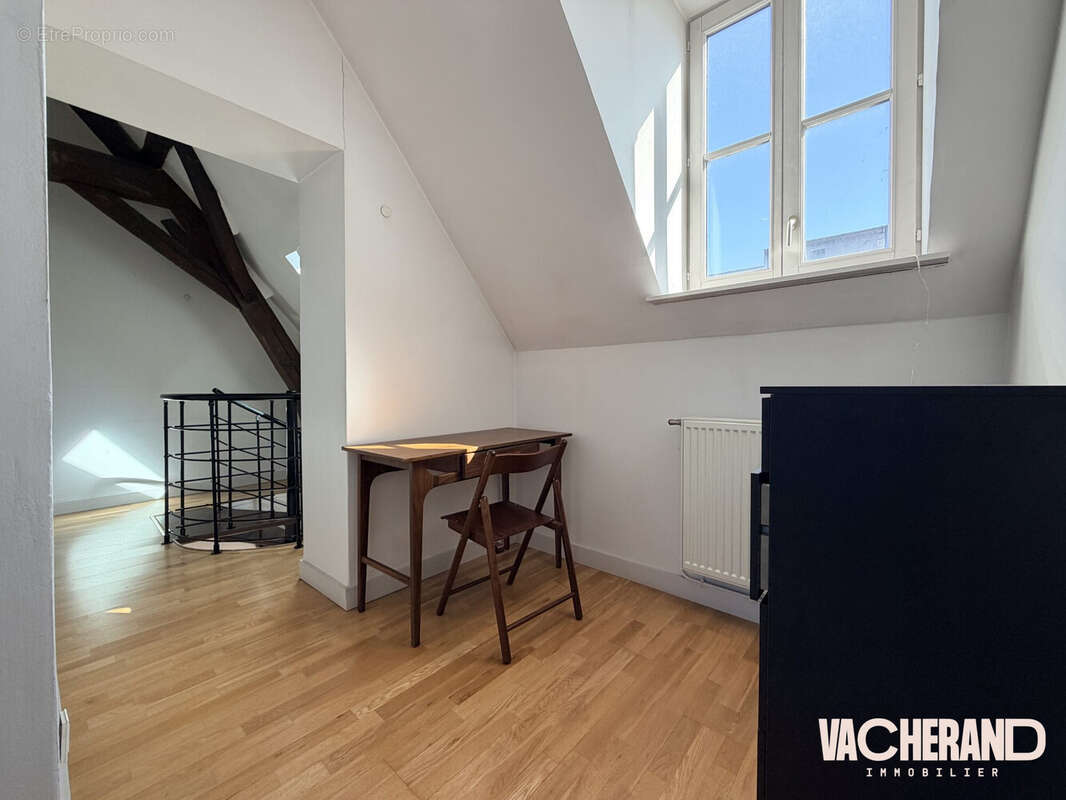 Appartement 77 m² à Lille  - photo 5