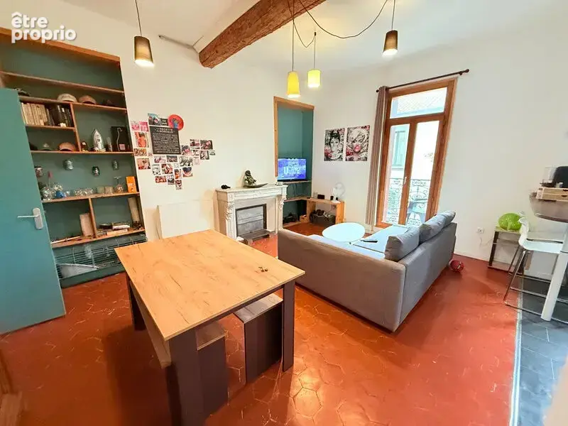 AGDE théatre,  grand appartement  de  54m²  environ . - photo 2