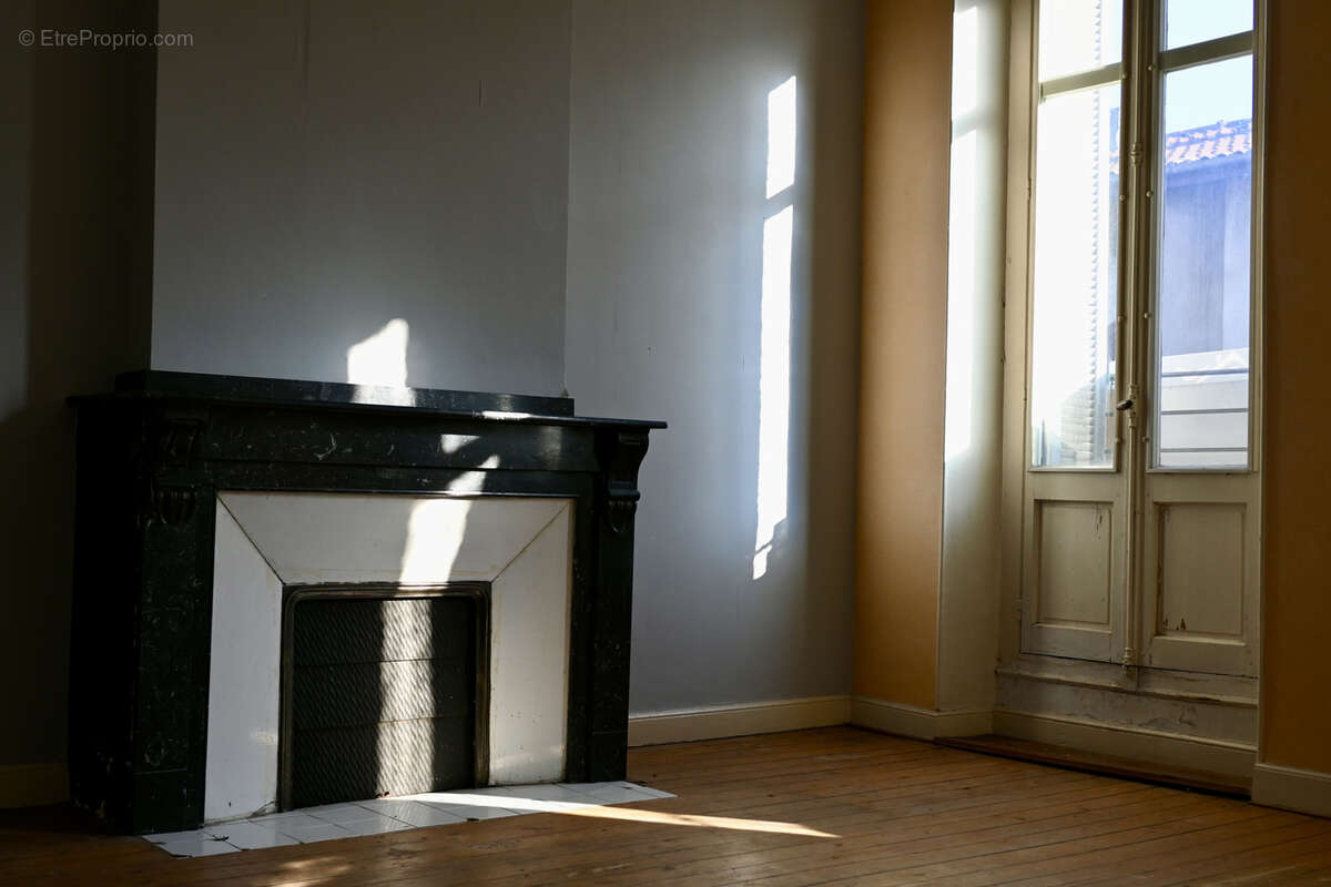 Appartement à CARCASSONNE