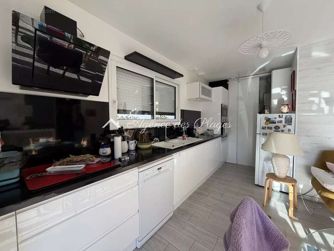 Maison à MESCHERS-SUR-GIRONDE