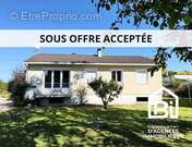 Maison à AMFREVILLE