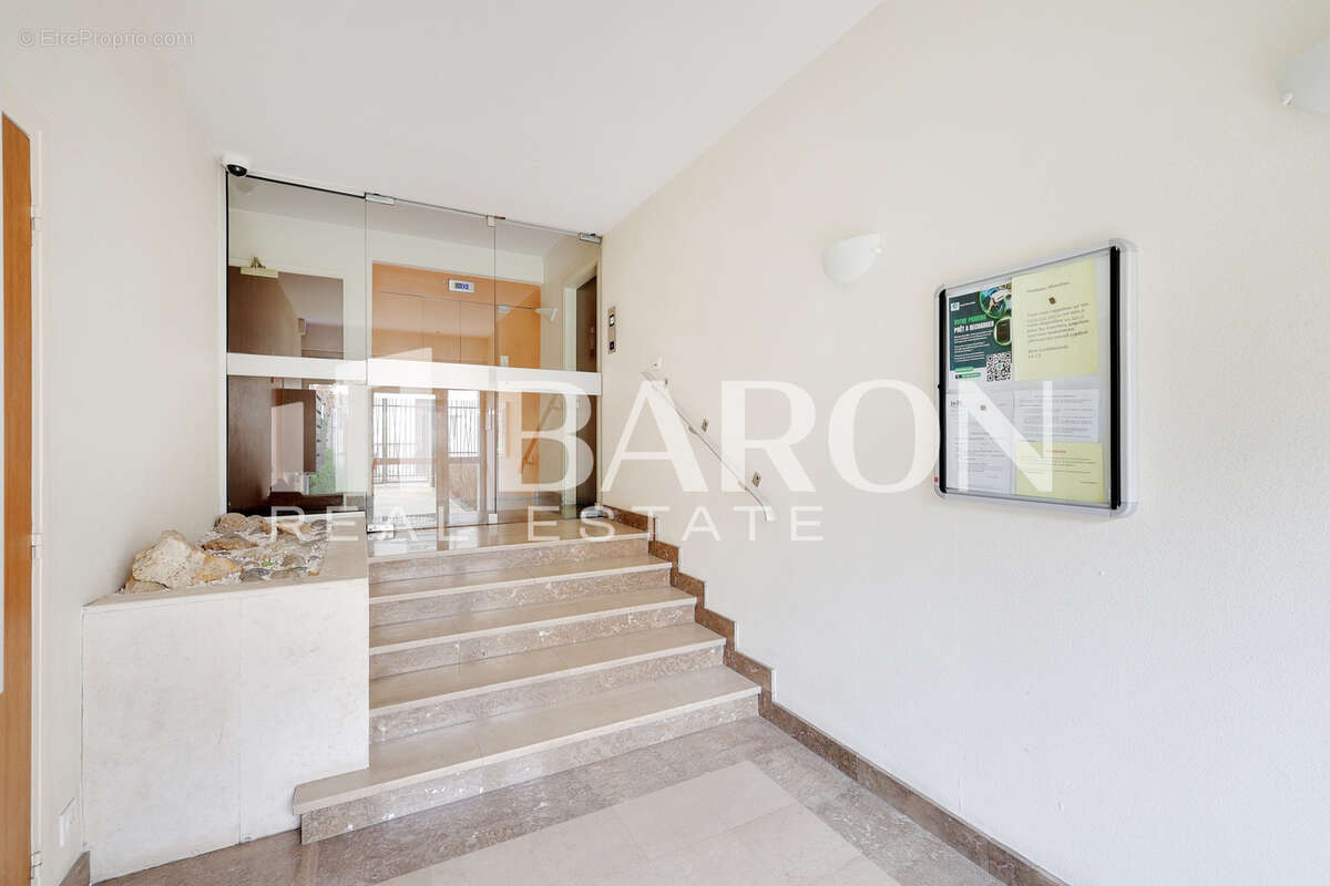 Appartement à PARIS-11E