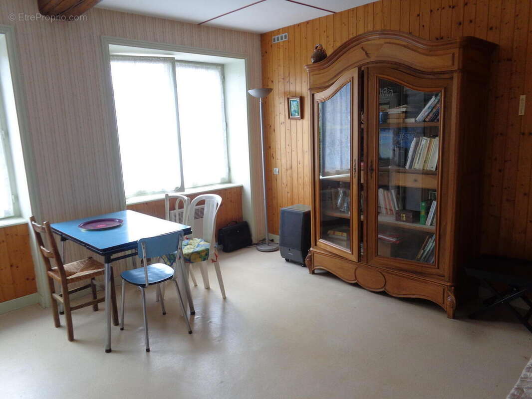 Photo 7 - Maison à SAINT-JUST-D'AVRAY