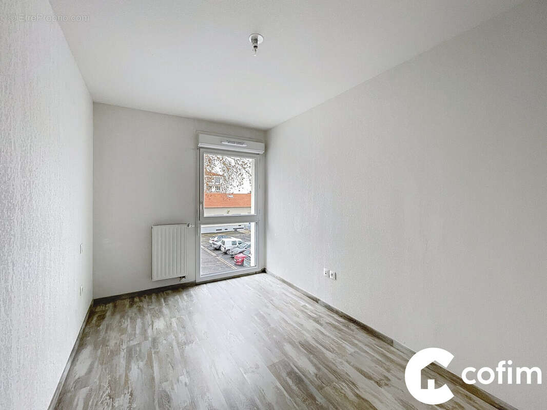 Appartement à BILLERE