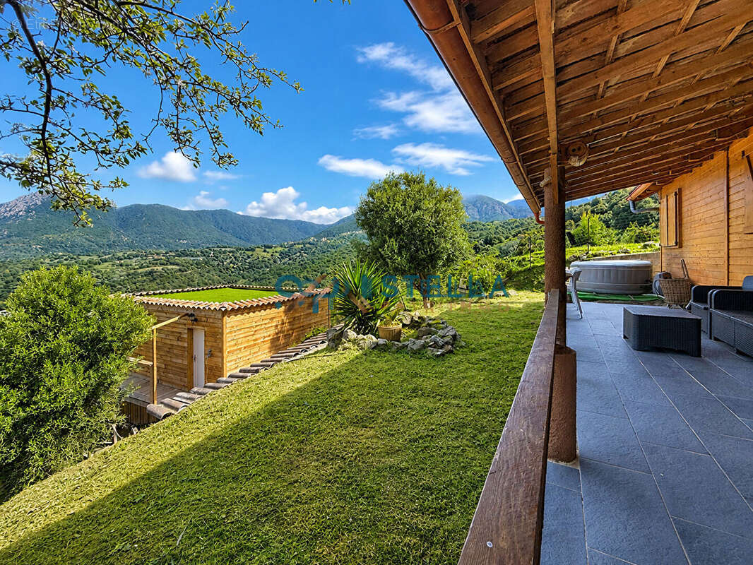 Maison T3 avec une dépendance de 26m2 et une piscine, à Sant' Andrea d'Orcino - photo 3