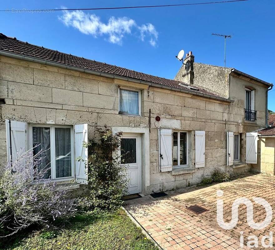 Photo 1 - Maison à ORROUY