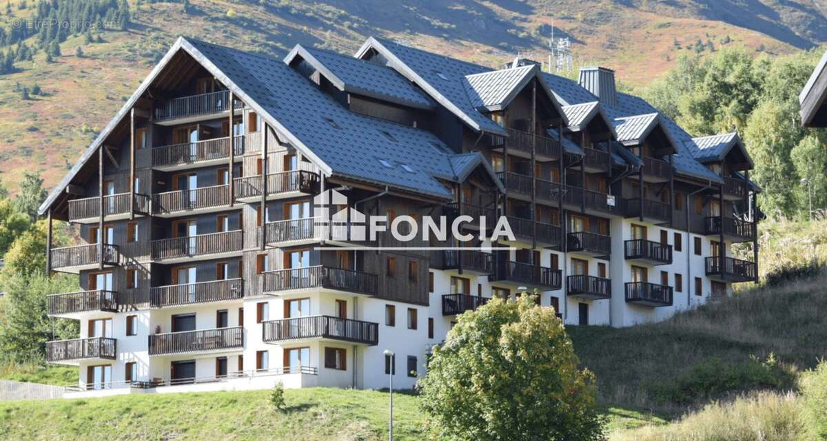 Appartement à SAINT-FRANCOIS-LONGCHAMP
