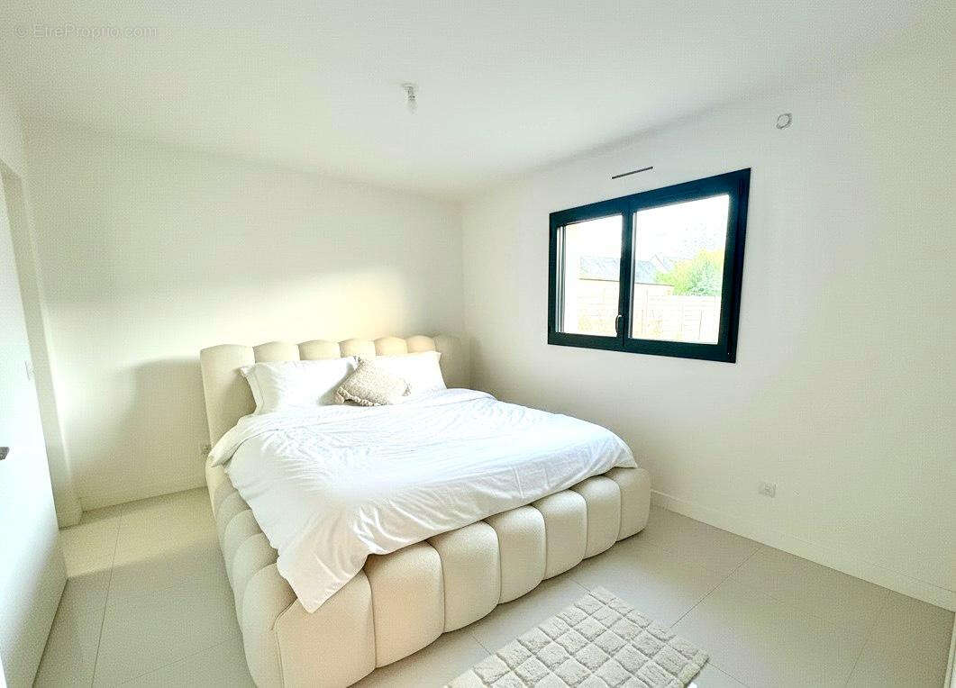 Maison à BRAIN-SUR-L'AUTHION