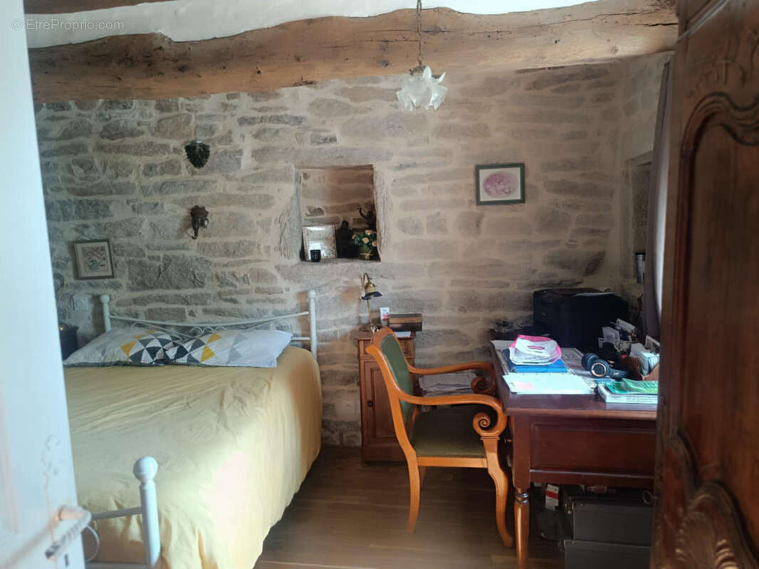 Maison à SAINT-NOLFF