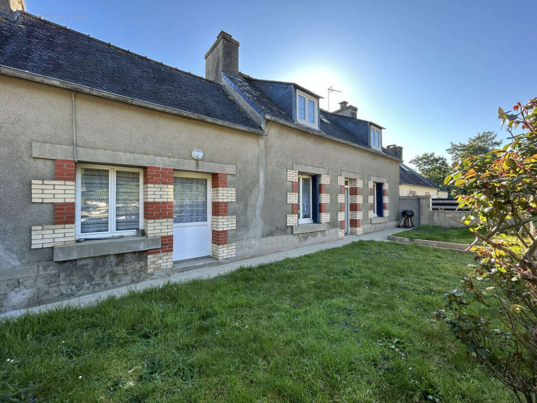 Maison à PLOUEZOC'H