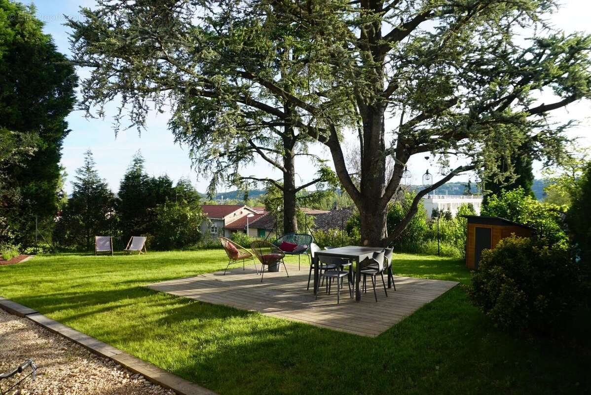 Maison à LOIRE-SUR-RHONE