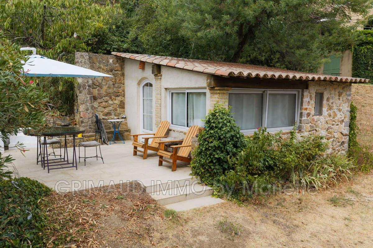 Maison 152 m² à La Garde-Freinet  - photo 9
