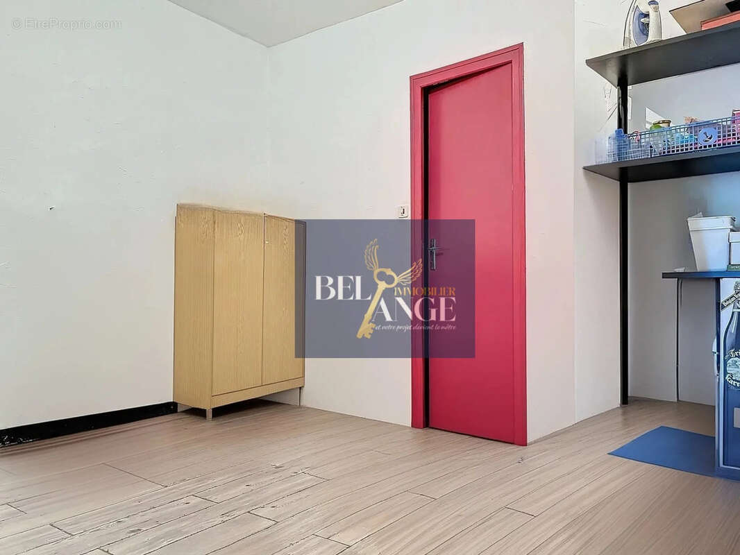 Appartement à LARGENTIERE