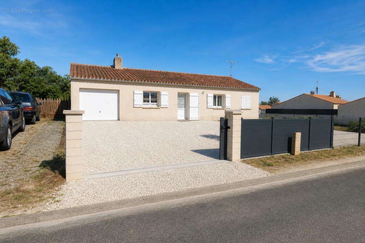 Maison à APREMONT