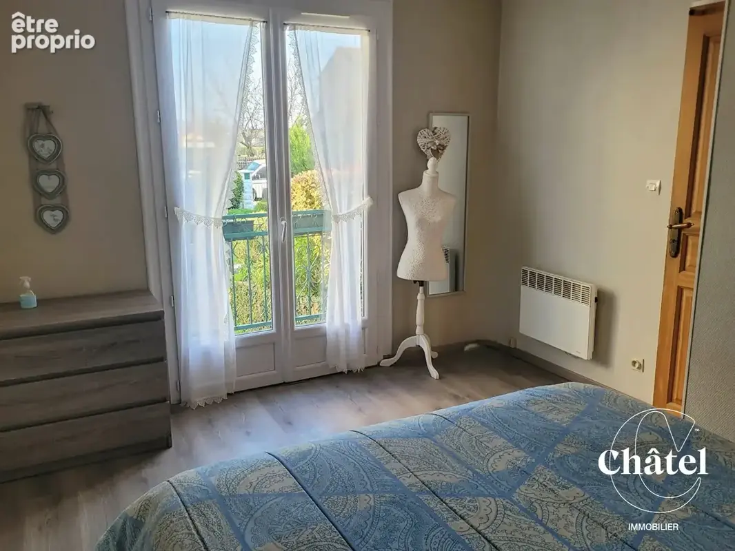 Maison individuelle 3 ch- sous sol- , jardin arboré, terrasse -commerces, écoles , collège, gare - photo 7