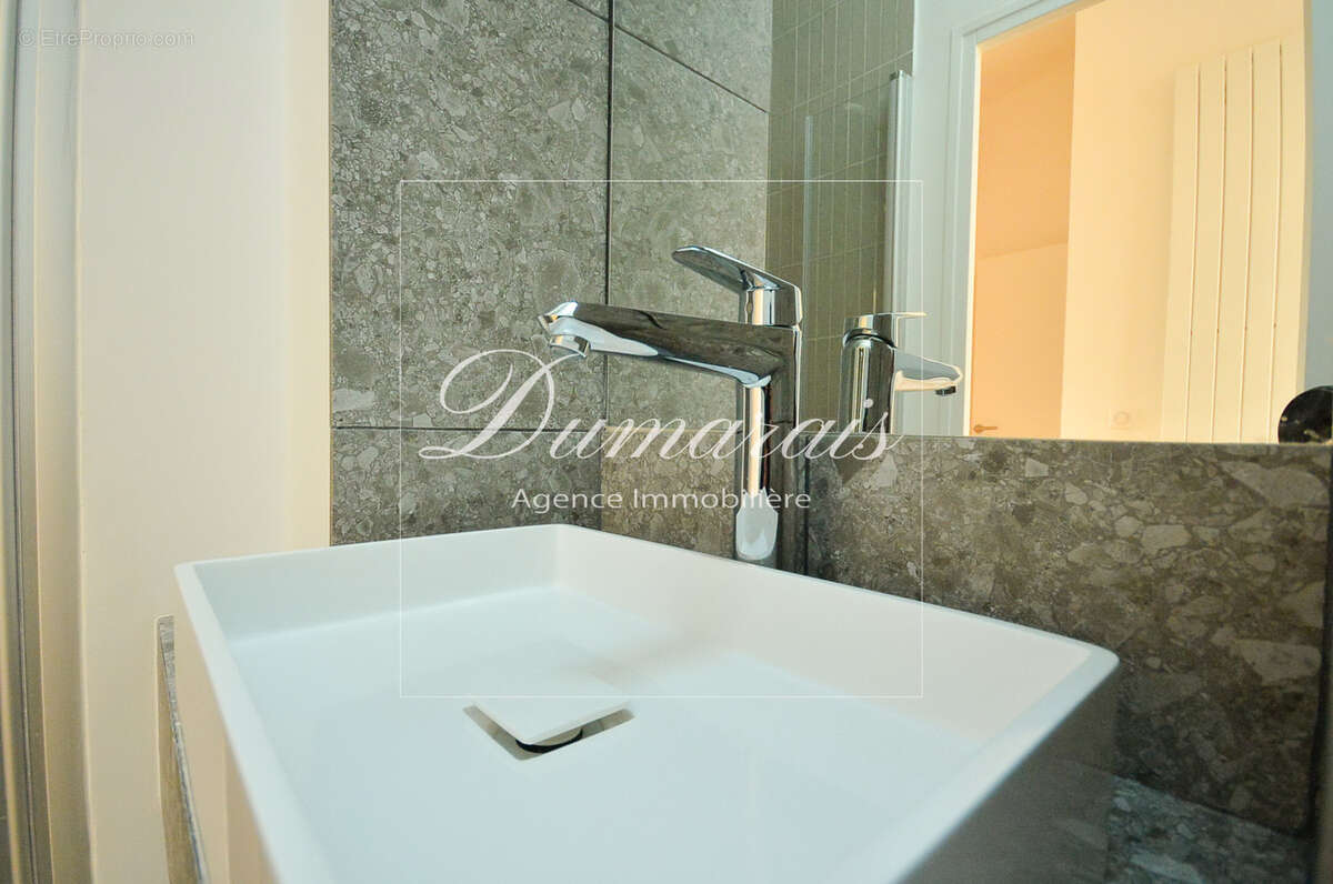 Appartement à PARIS-4E