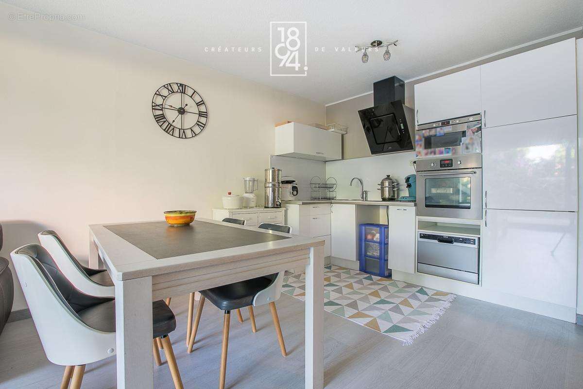 Appartement à MARSEILLE-13E