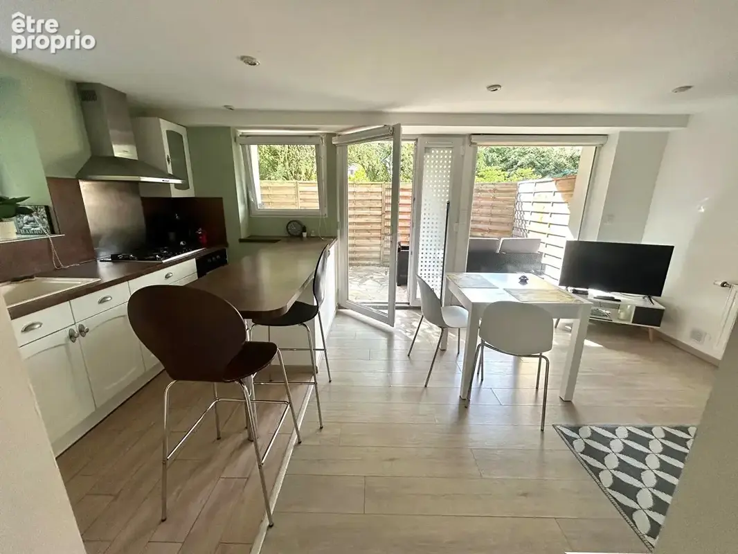 Maison spacieuse 7 pièces à vendre a moins de 200 m du centre ville de Quimper - photo 12
