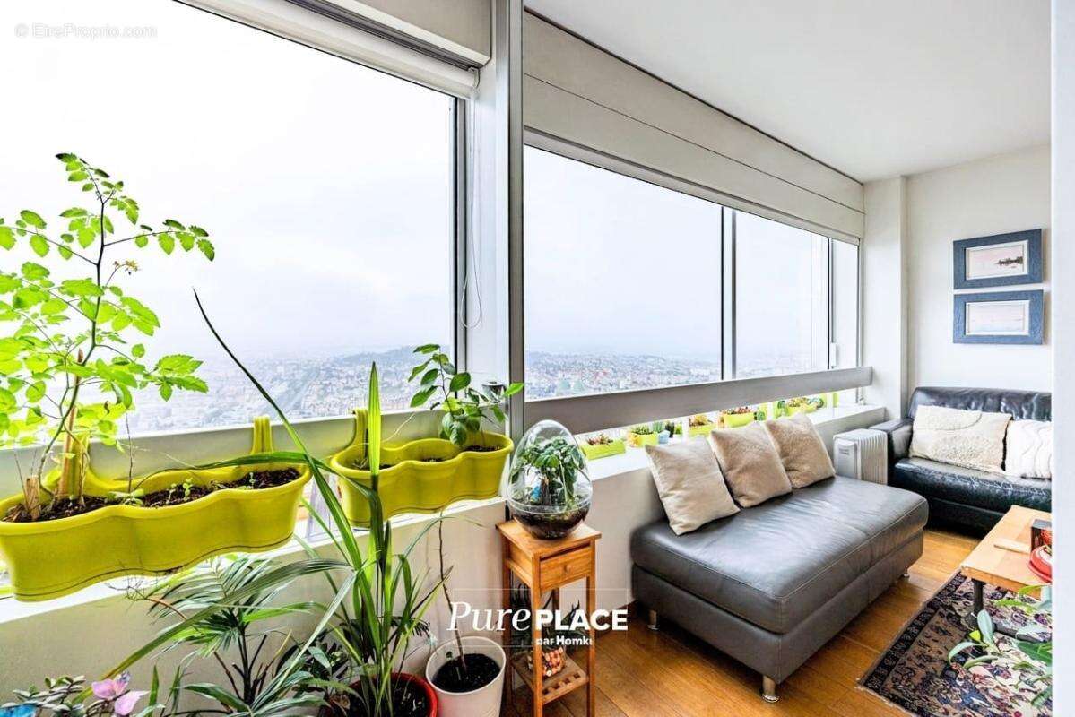 Appartement à PUTEAUX