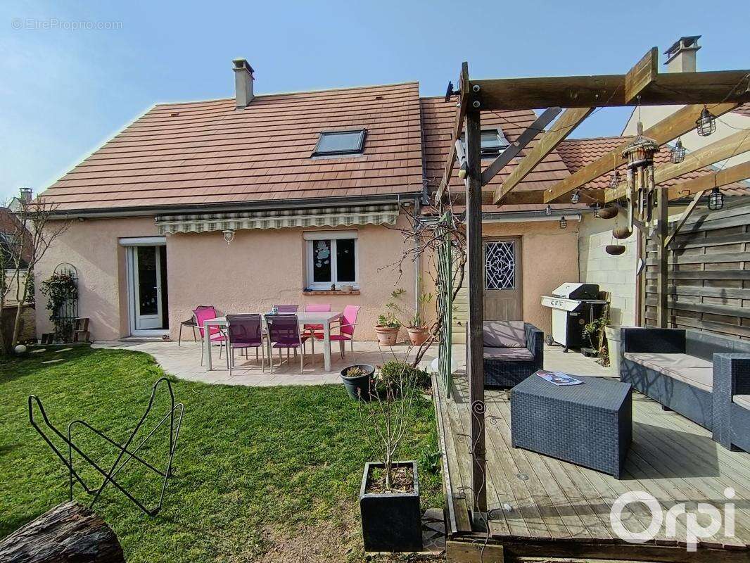 Maison à LONGJUMEAU
