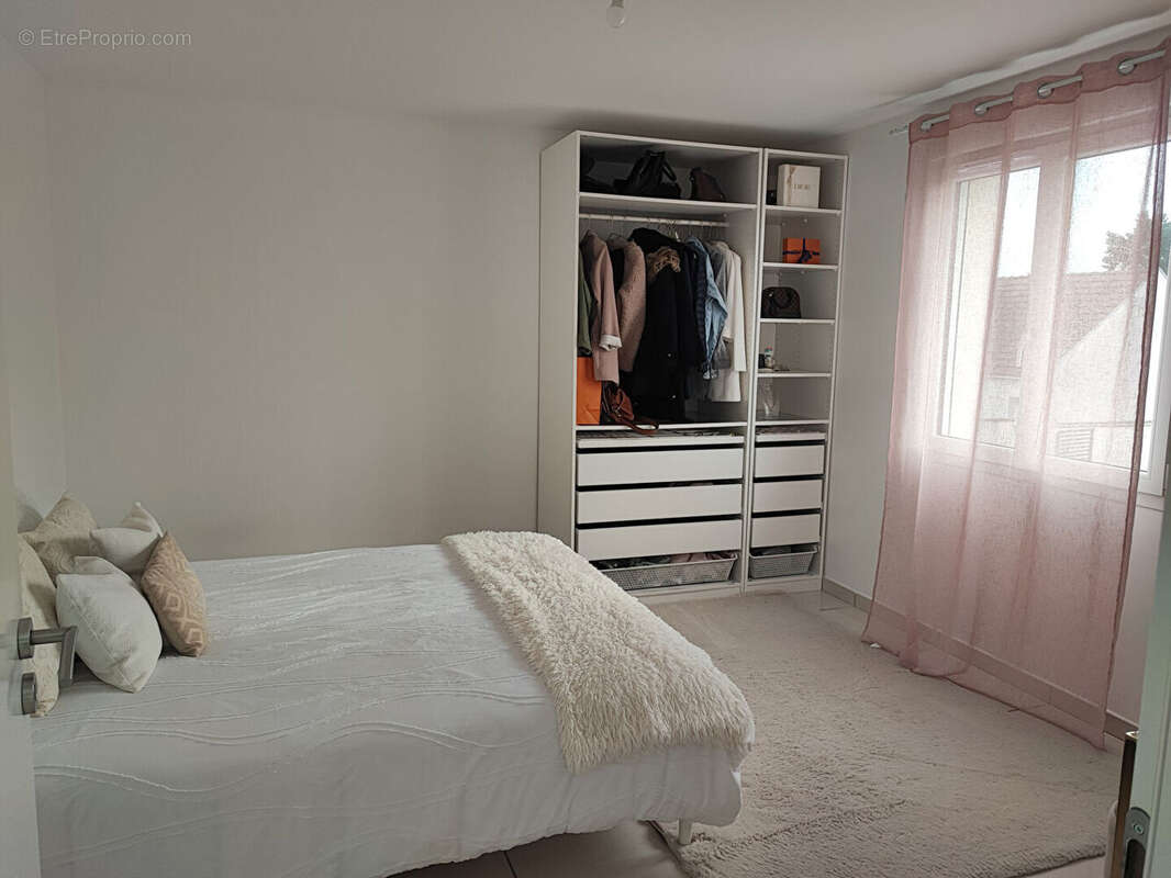 Maison à FLEURY-LES-AUBRAIS