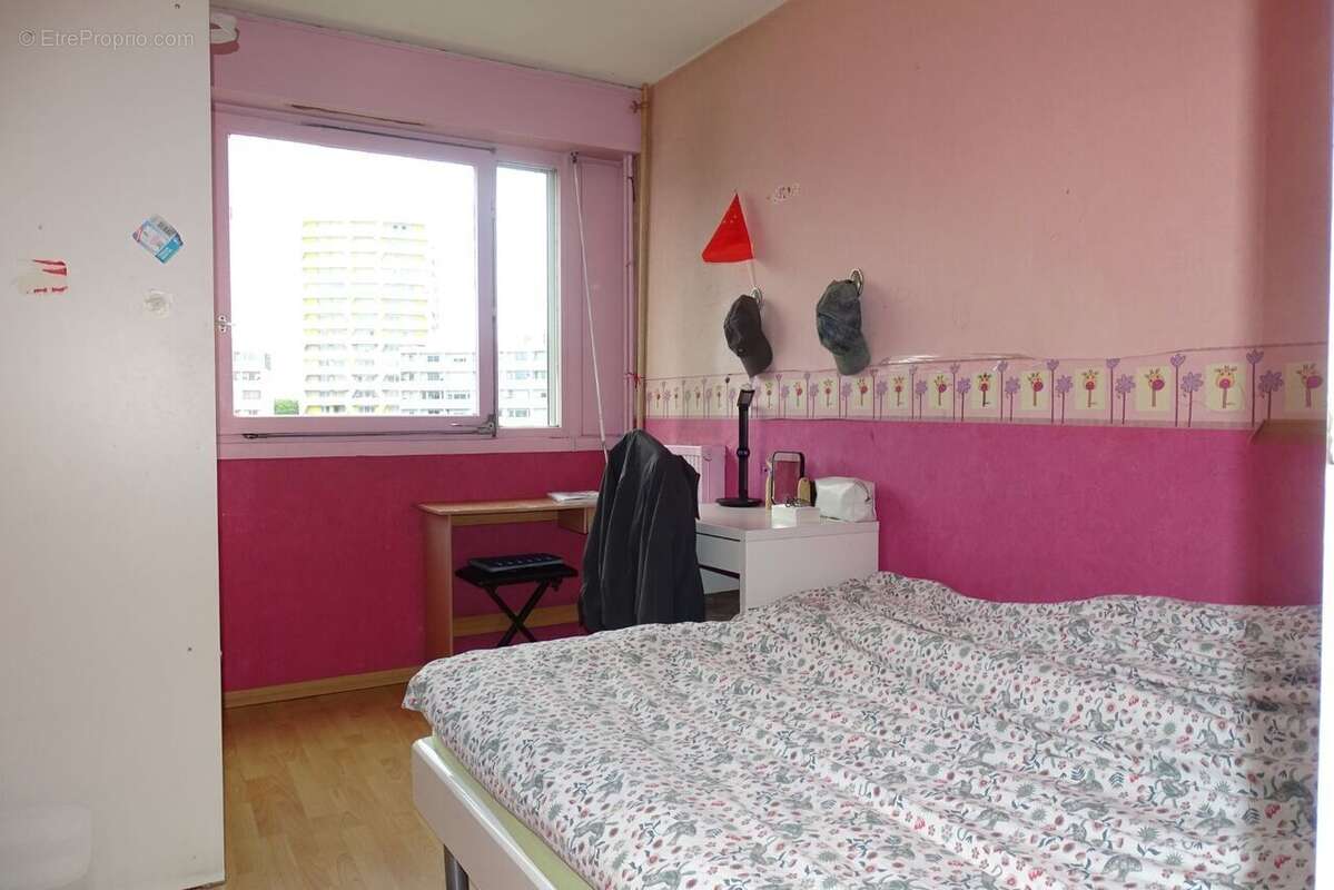 Appartement 80 m² à Creteil  - photo 3