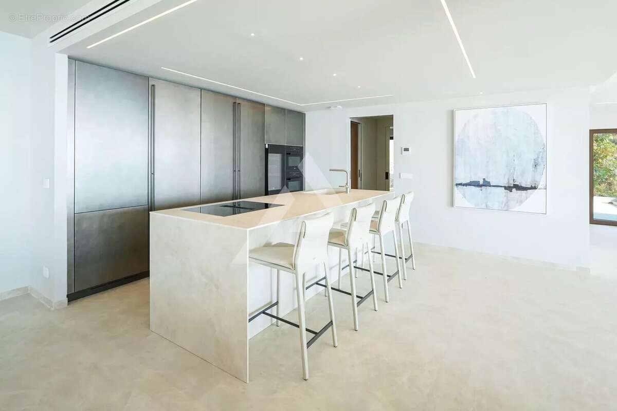 Maison à ROQUEBRUNE-CAP-MARTIN