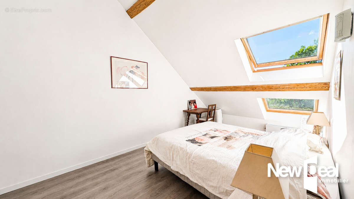 Appartement à DINGY-SAINT-CLAIR