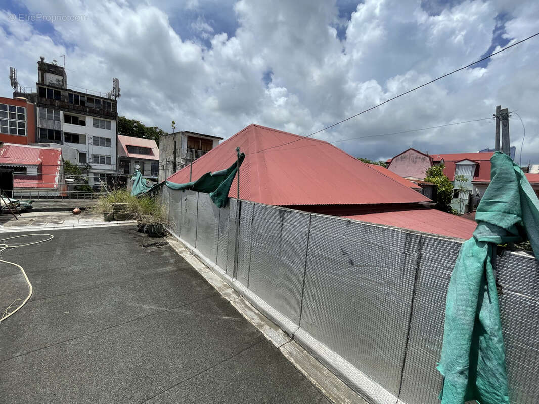 Maison à POINTE-A-PITRE