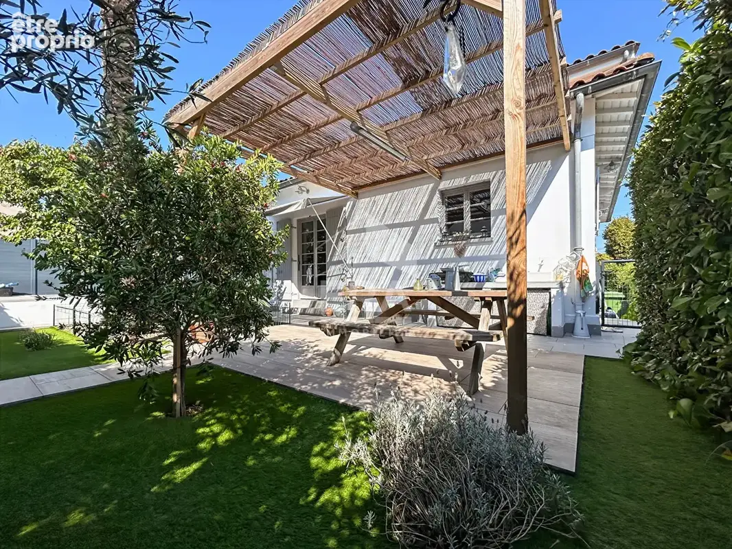 Maison de charme au coeur d'un quartier recherché de Pessac - photo 2
