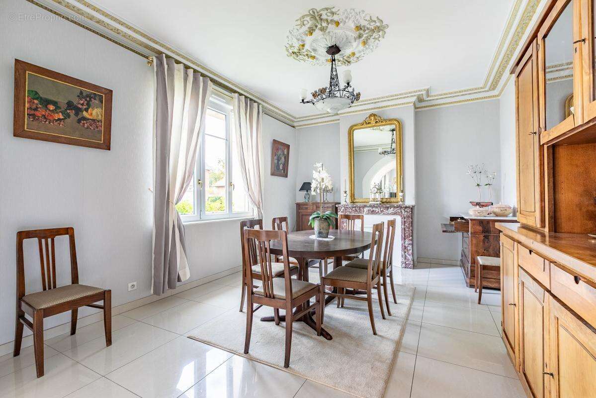 Maison à CONDREN