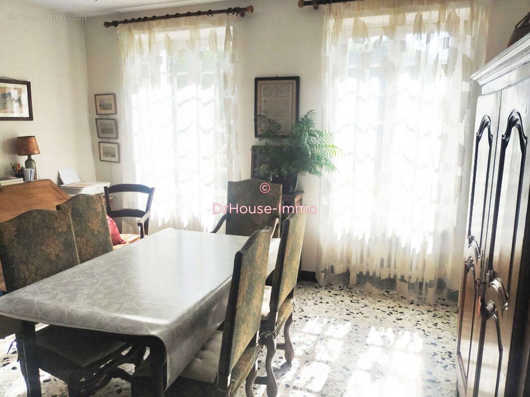Maison 157 m² à Saint-Georges-Sur-Baulche  - photo 2