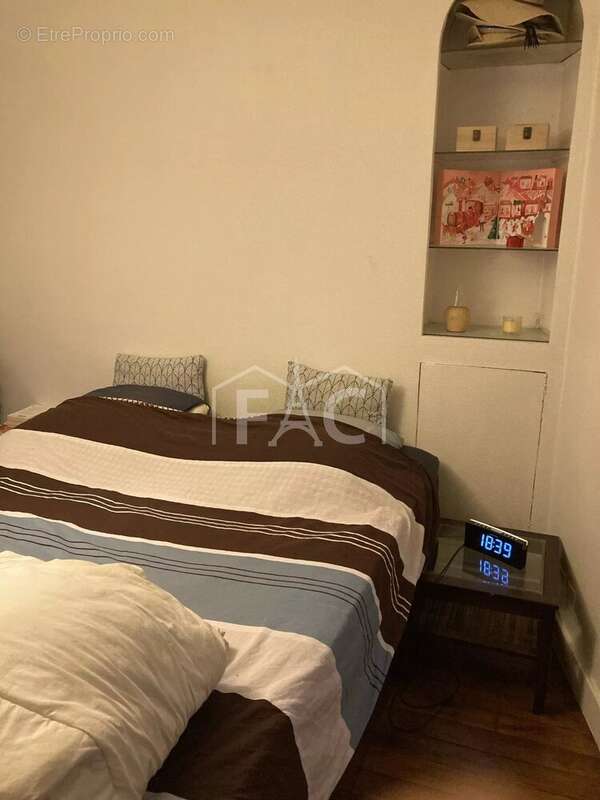 Appartement à PARIS-2E