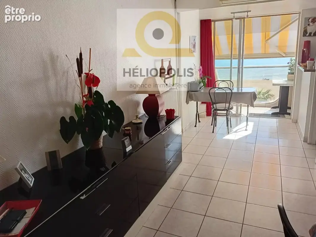Canet Sud – Front de mer  Appartement 3 chambres avec terrasse - photo 4