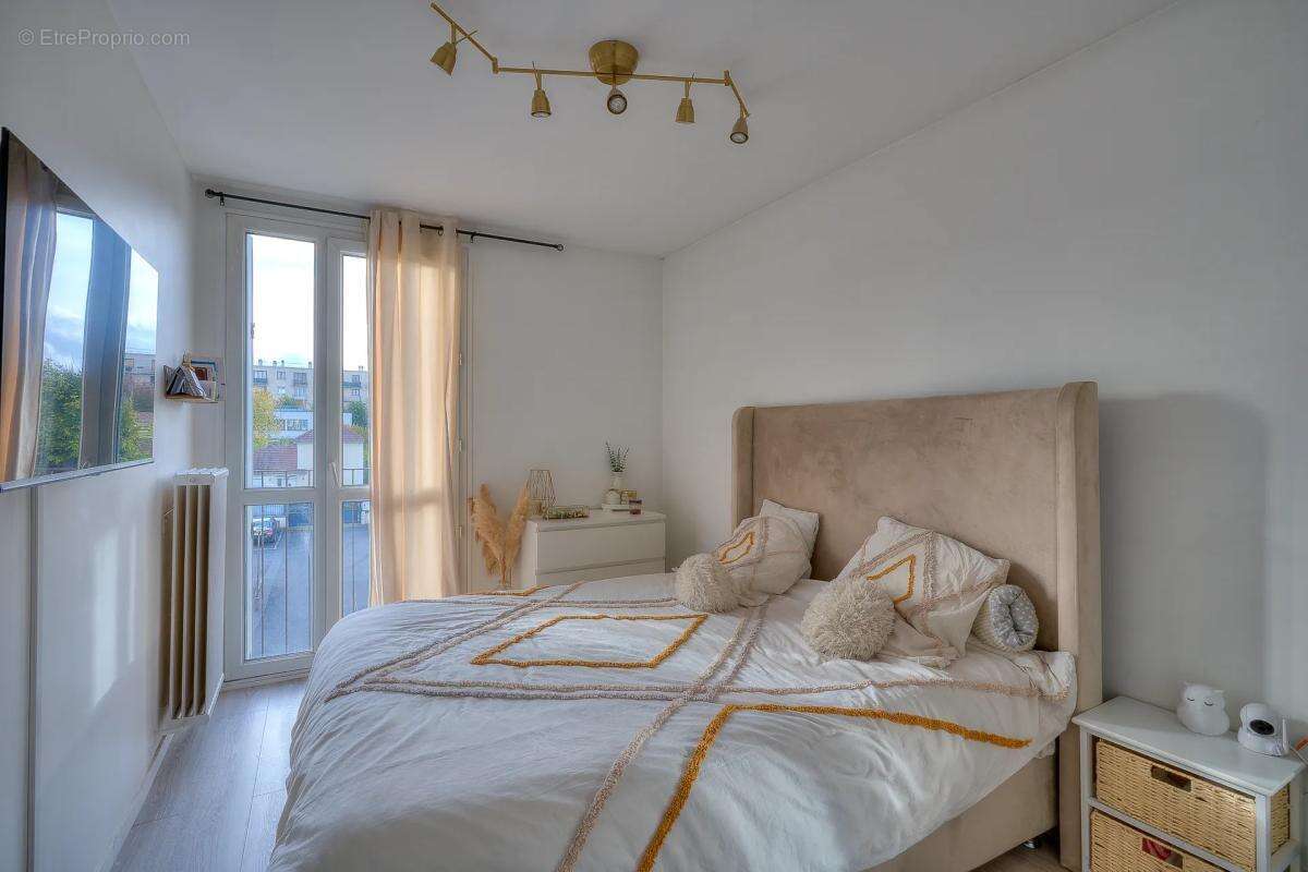 Appartement à THIAIS