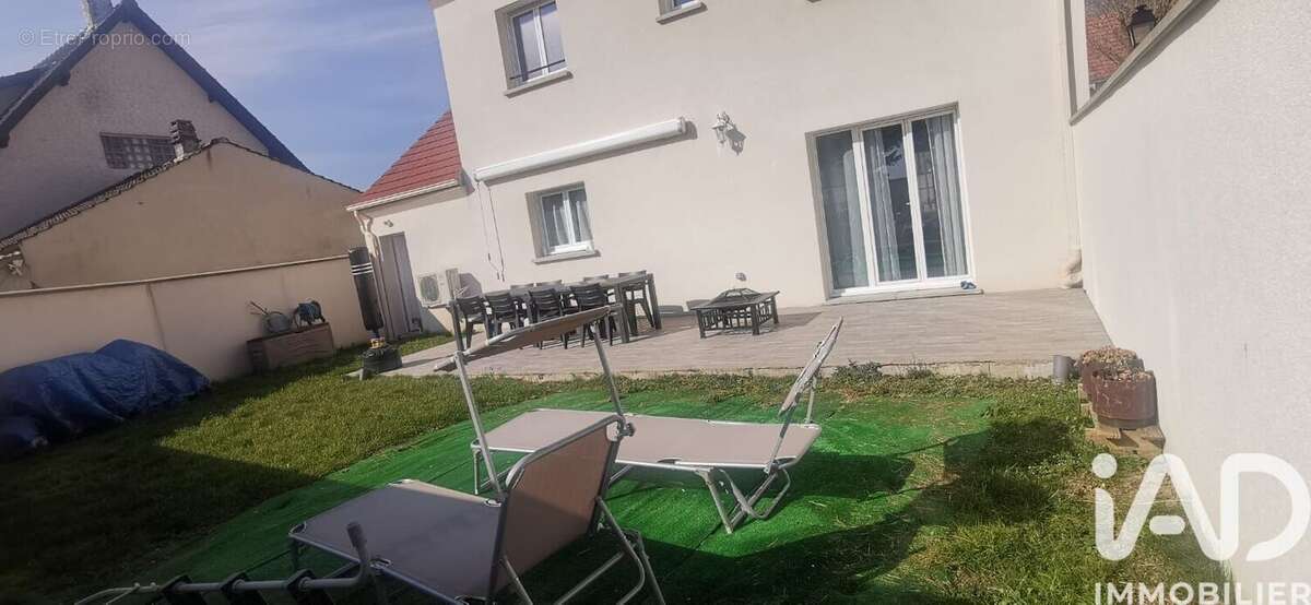 Photo 4 - Maison à CLAYE-SOUILLY