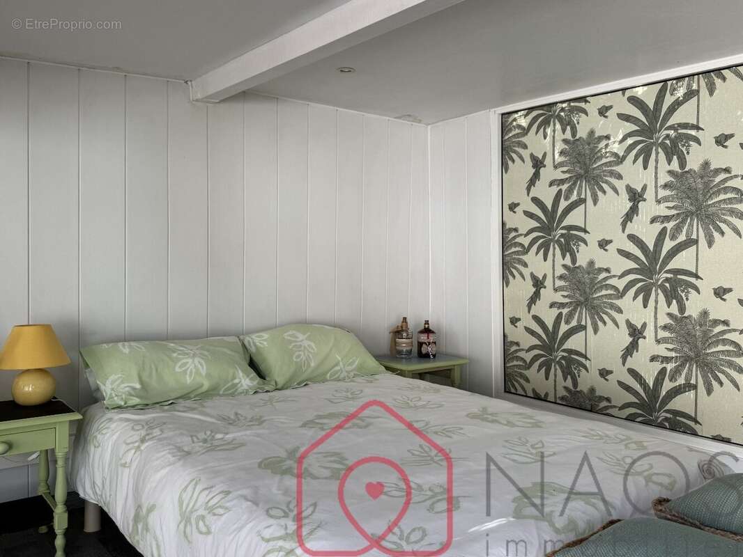 Maison à PUGET-SUR-ARGENS